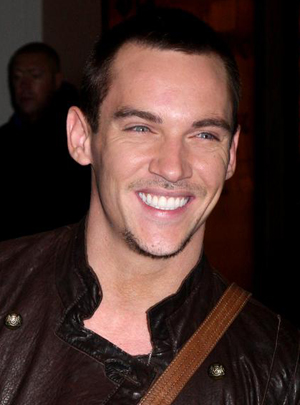 Jonathan Rhys Meyers (Rey Enrique VIII en la serie &#39;Los Tudor&#39;) - 7rbpsitiwz1pvu9hxj4c896c4fee455_jonathan-rhys-meyers-rey-enrique-viii-en-la-serie-los-tudor