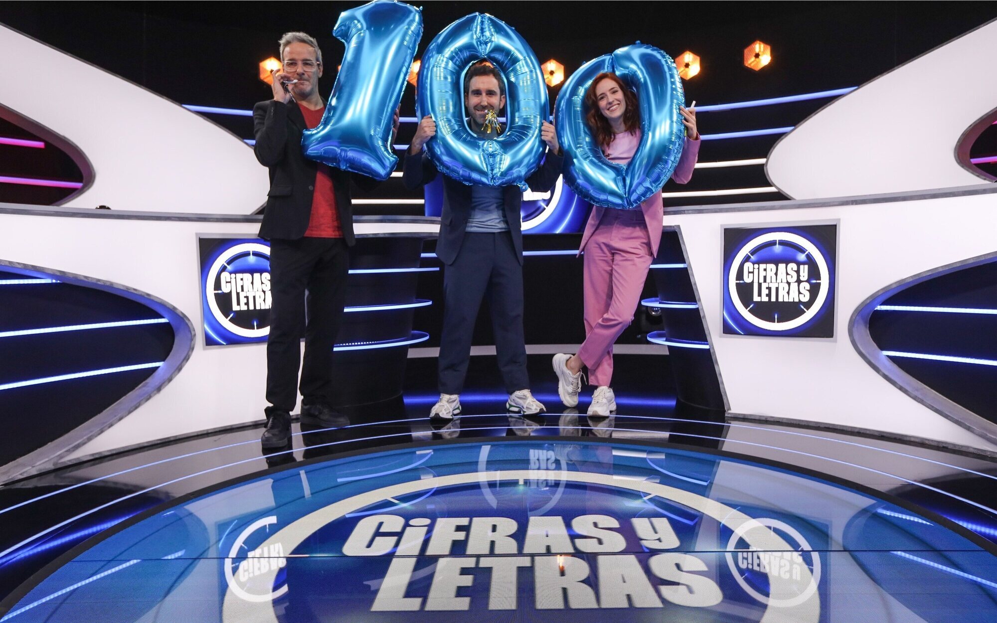 'Cifras y letras' cumple 100 programas en La 2 tras seis meses en emisión