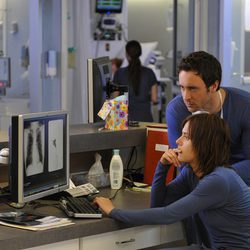 Alex O'Loughlin  en Three Rivers
