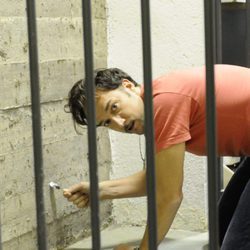 Carlos Leal, a punto de empezar a cavar un túnel