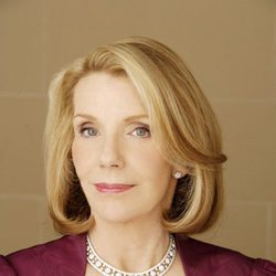 Jill Clayburgh es Letitia Darling en 'Dirty Sexy Money'