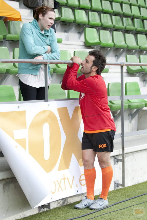 Daniel Guzmán vestido de futbolista