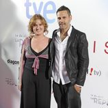 Ana Wagener y Roberto Enríquez en el estreno de '14 de abril. La República' e 'Isabel'