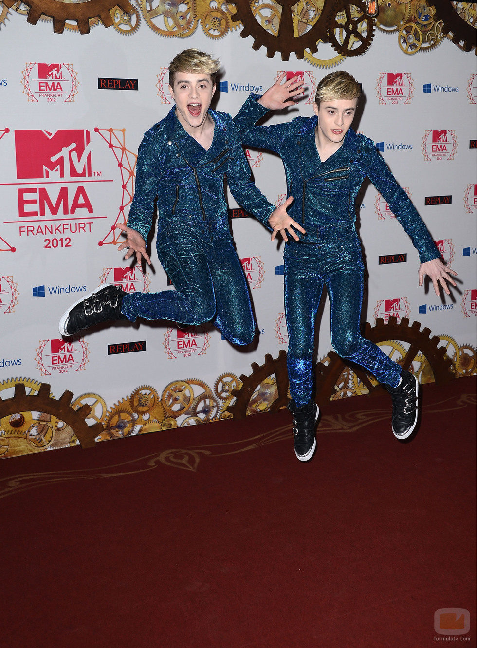 Jedward, incombustibles en los MTV EMA 2012