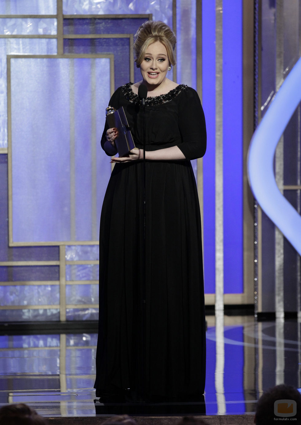 Adele recoge su Globo de Oro 2013 por Skyfall