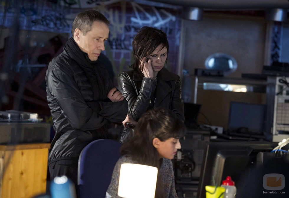 Michael Wincott y Mary Lynn Rajskub en '24: Vive otro día'