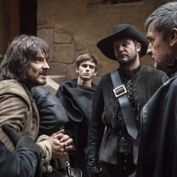 Gonzalo se enfrenta a El Comisario en el 9x01 de  'Águila Roja'