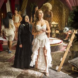 Tina Sainz y María Pedroviejo son Flora y Anaís en 'Águila Roja'