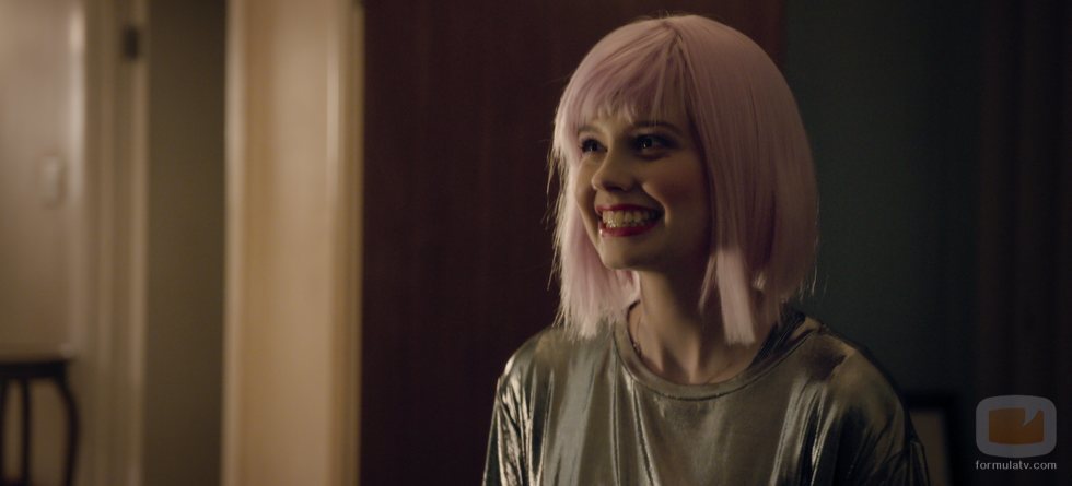 Angourie Rice como Rachel en el 5x03 de 'Black Mirror'