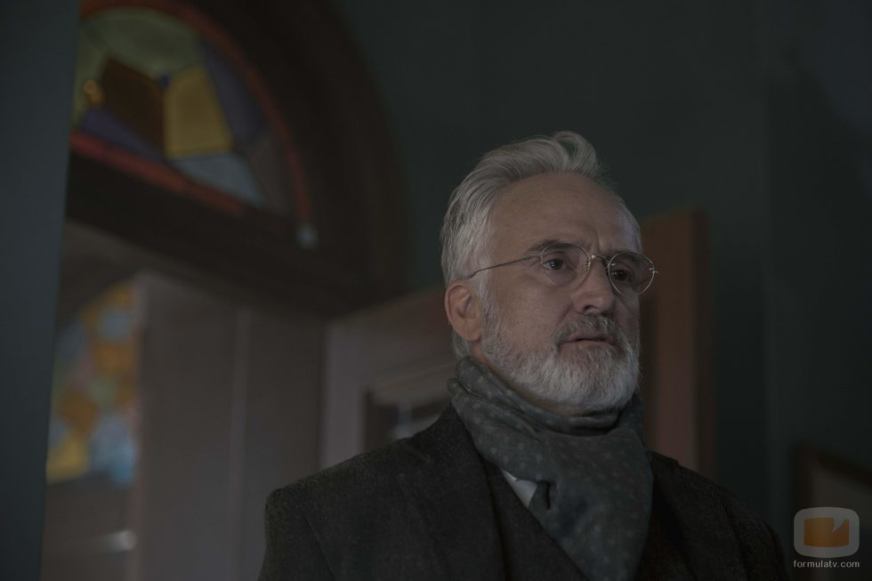 Bradley Whitford como Joseph Lawrence en la tercera temporada de 'The Handmaid's Tale'