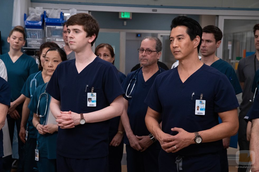 Shaun y Park, atentos en la tercera temporada de 'The Good Doctor'