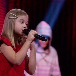 Alicja Tracz, representante de Polonia, en la Gran Final de Eurovisión Junior 2020