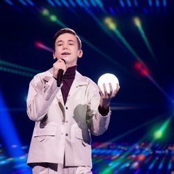 Oleksandr Balabanov, representante de Ucrania, en la Gran Final de Eurovisión Junior 2020