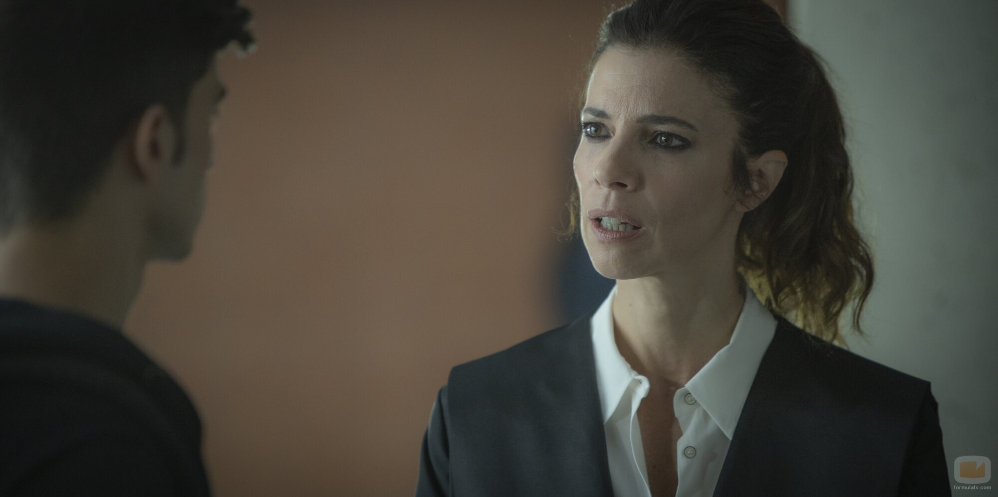 Maribel Verdú como Ana Tramel en la serie de TVE