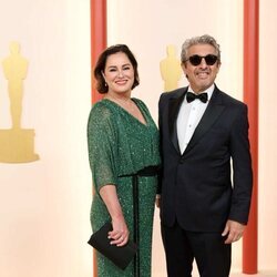 Ricardo Darín y Florencia Bas posan en la alfombra roja de los Oscar 2023 