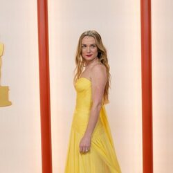 Kerry Condon posa en la alfombra roja de los Oscar 2023 