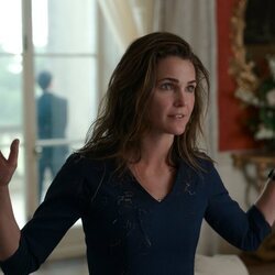 Keri Russell es Kate Wyler