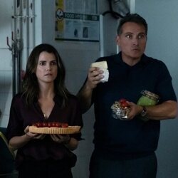 Keri Russell y Rufus Sewell en 'The Diplomat'