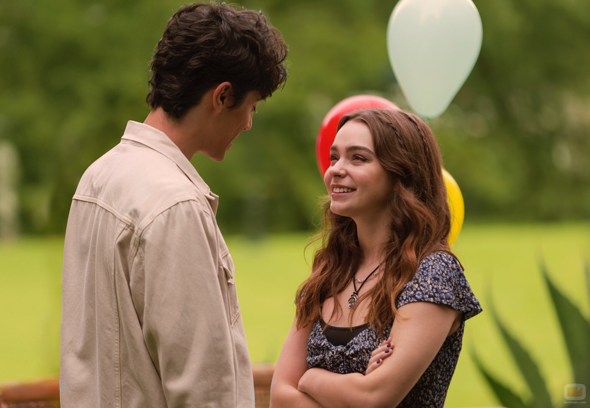 Macarena García Romero y Sebastian Dante en el 1x10 de 'Accidente'