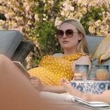 Dakota Fanning en el 1x01 de 'The Perfect Couple'