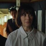 Rashida Jones y Judy Ongg en 'Pegajoso' de 'Sunny'