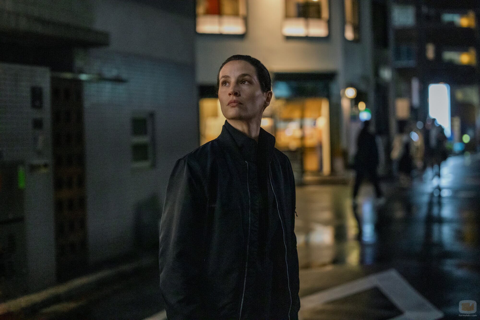 Elisa Lasowski en el 1x02 de 'Monarch: El legado de los monstruos'