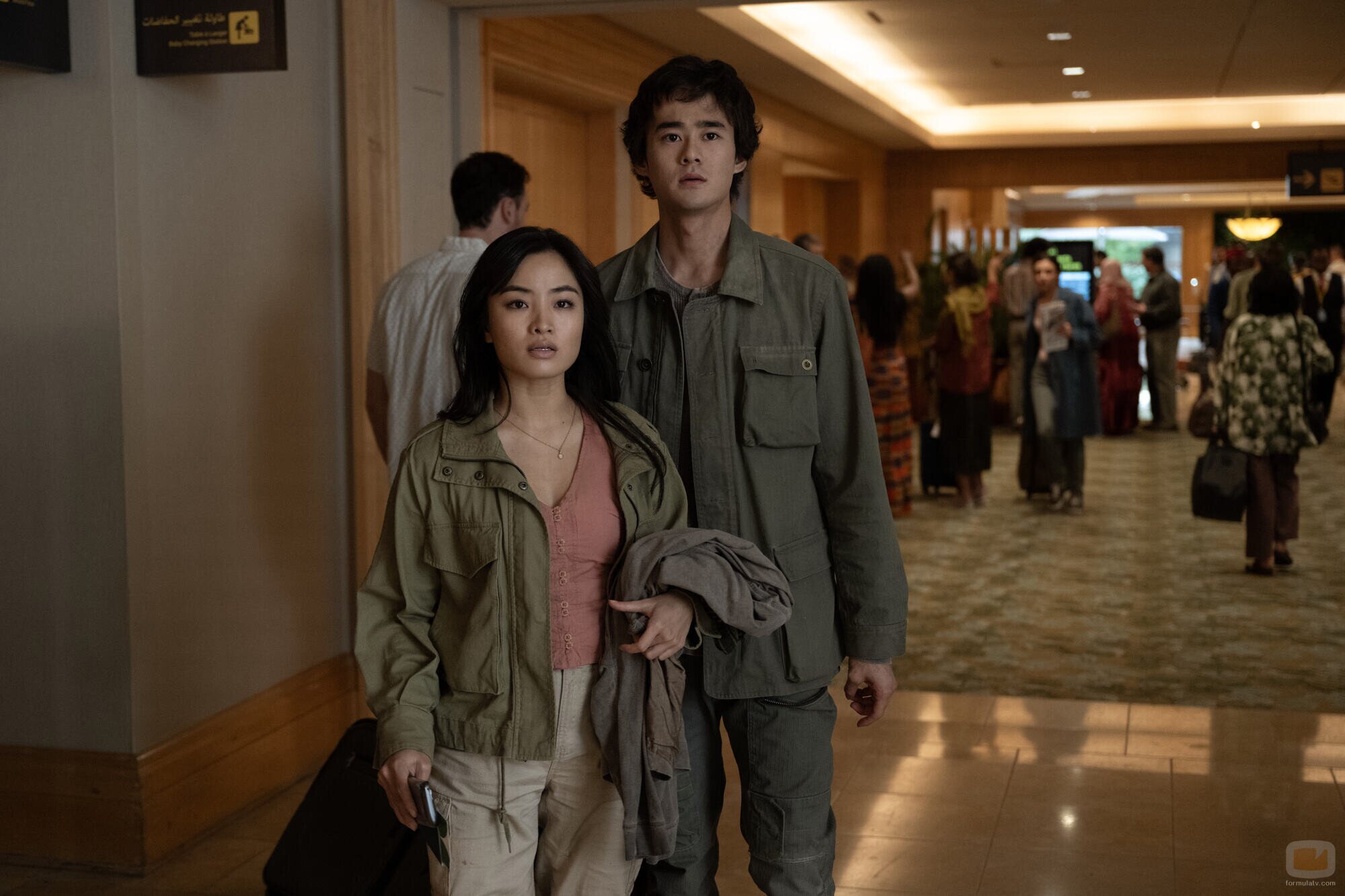 Imagen de Anna Sawai y Ren Watabe en el 1x07 de 'Monarch: Legacy of Monsters'