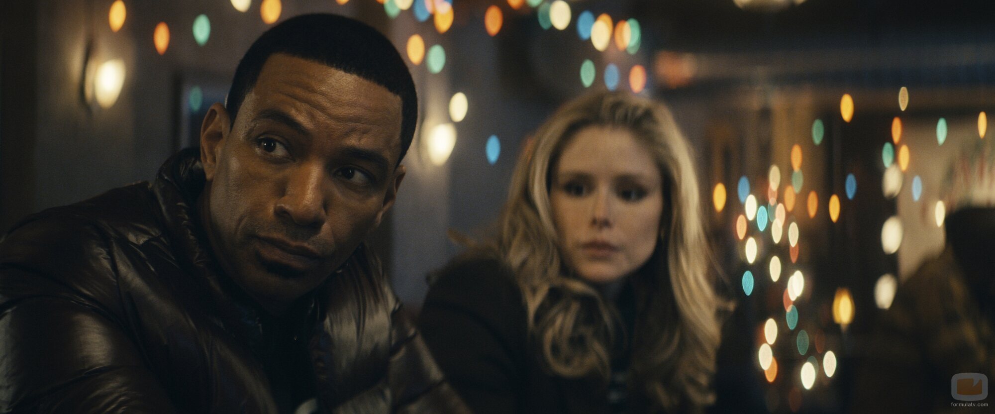 Laz Alonso y Erin Moriarty en el 4x07 de 'The Boys'