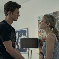 Erin Moriarty y Jack Quaid en 'Final de la 4.ª Temporada' de 'The Boys'