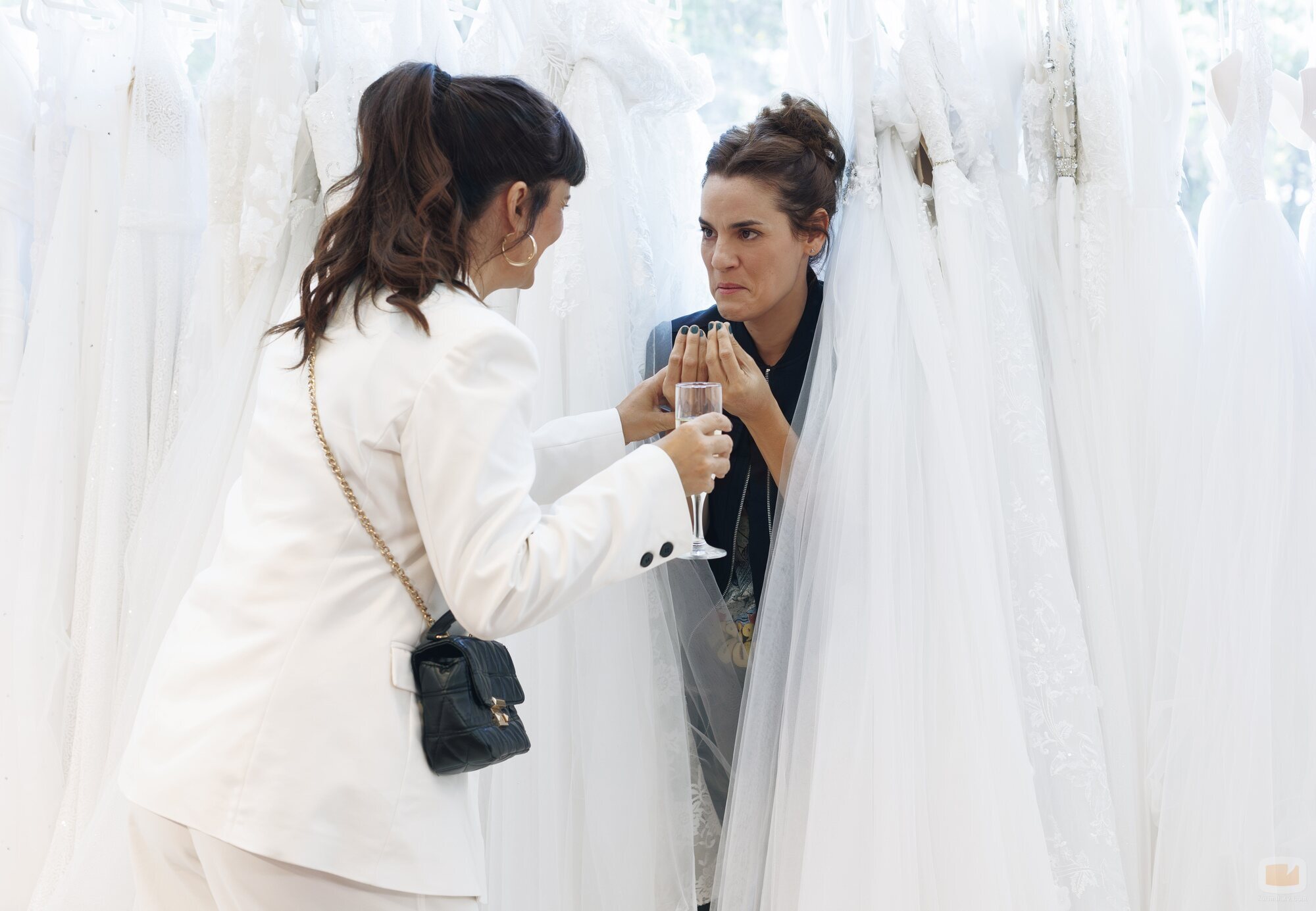 Pilar Gamboa y Griselda Siciliani en 'Todas se casan menos vos' de 'Envidiosa'