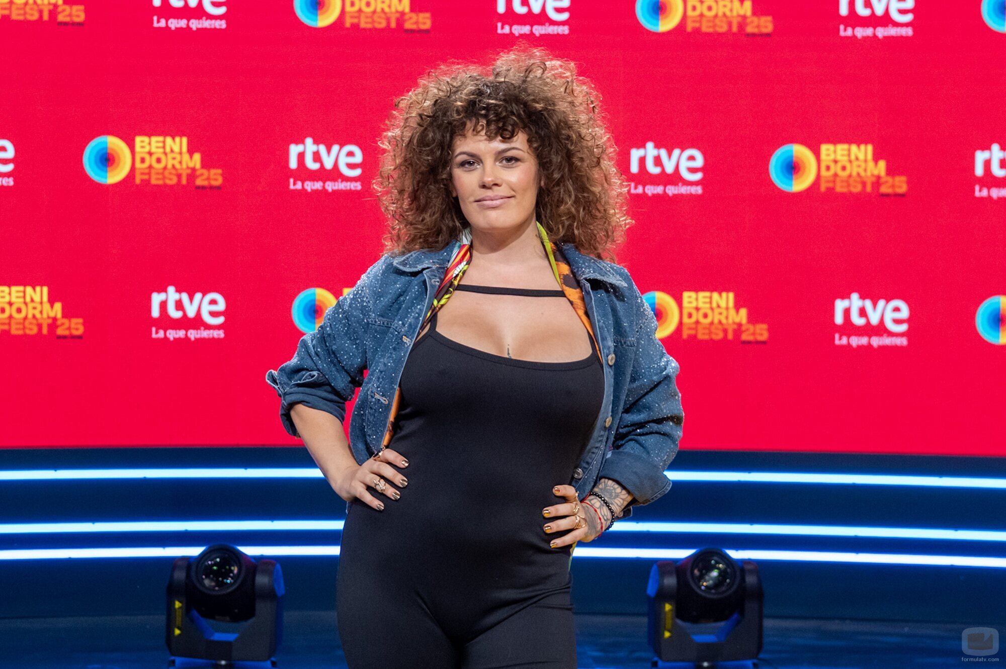 Mel Ömana, participante del Benidorm Fest 2025