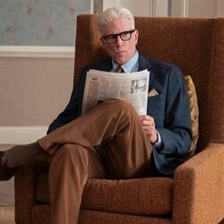 Ted Danson en 'Regalo inminente' de 'Un hombre infiltrado'