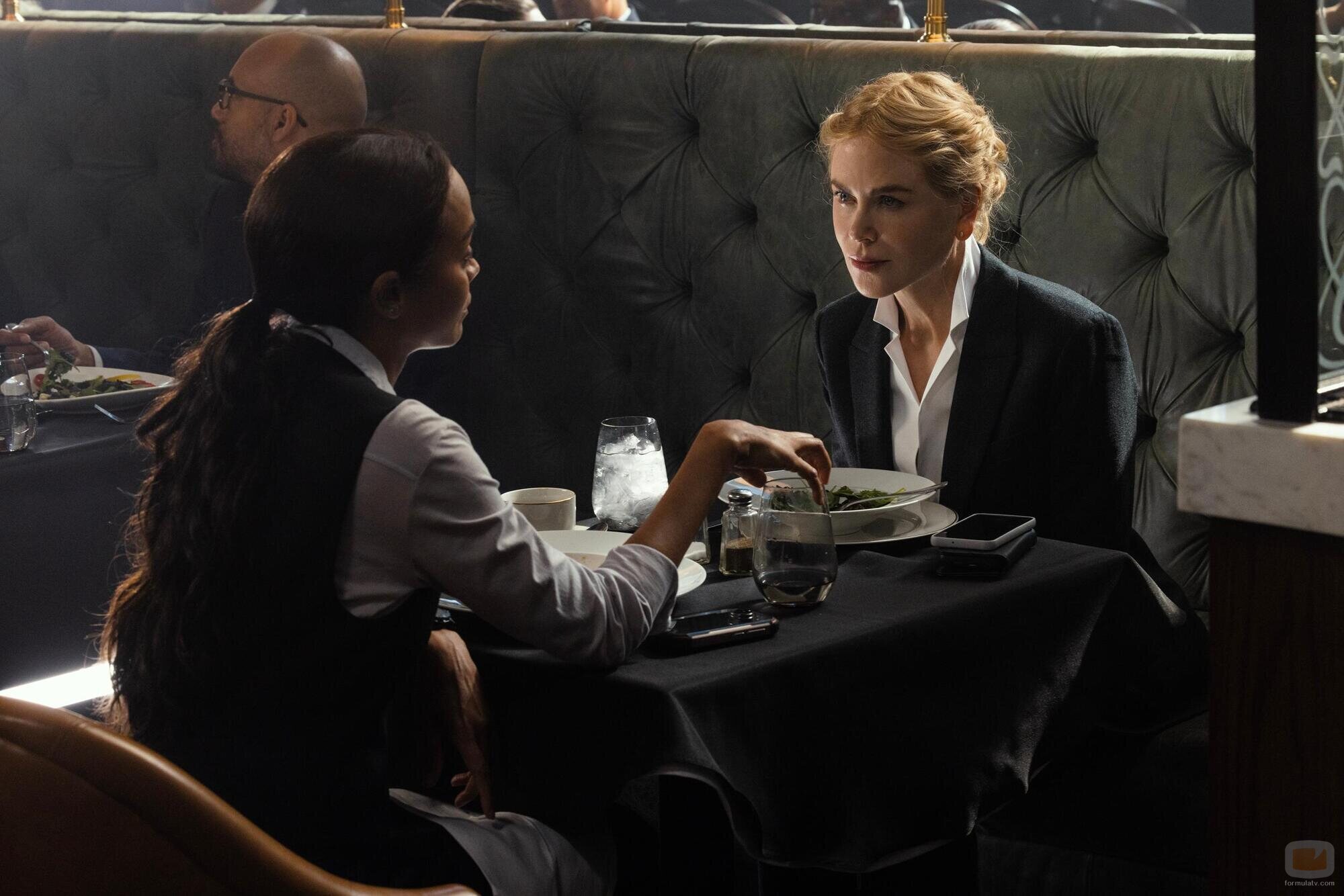 Zoe Saldana y Nicole Kidman en el 1x02 de 'Special Ops: Lioness'