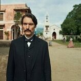 Claudio Cataño en el 1x06 de 'Cien años de soledad'