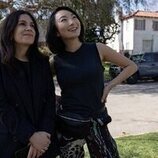 Abbi Jacobson y Poppy Liu en el 1x01 de 'No Good Deed'