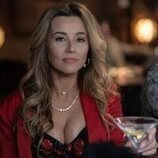 Linda Cardellini en Capítulo 2 titulado 'Visita privada' de 'Fachadas'