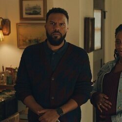 Teyonah Parris y O-T Fagbenle en Capítulo 4 titulado 'Problemas de base' de 'Fachadas'