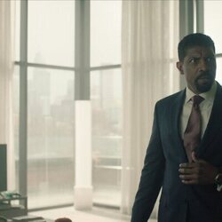 Deon Cole en 1x01 'Piloto' de 'La locura'