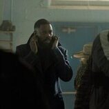 Colman Domingo en 1x03 'Disonancia' de 'La locura'