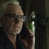 Bradley Whitford en 'Ícaro' de 'The Madness'