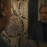 Billy Crystal en 1x03 titulado 'El mentiroso' de 'Before'