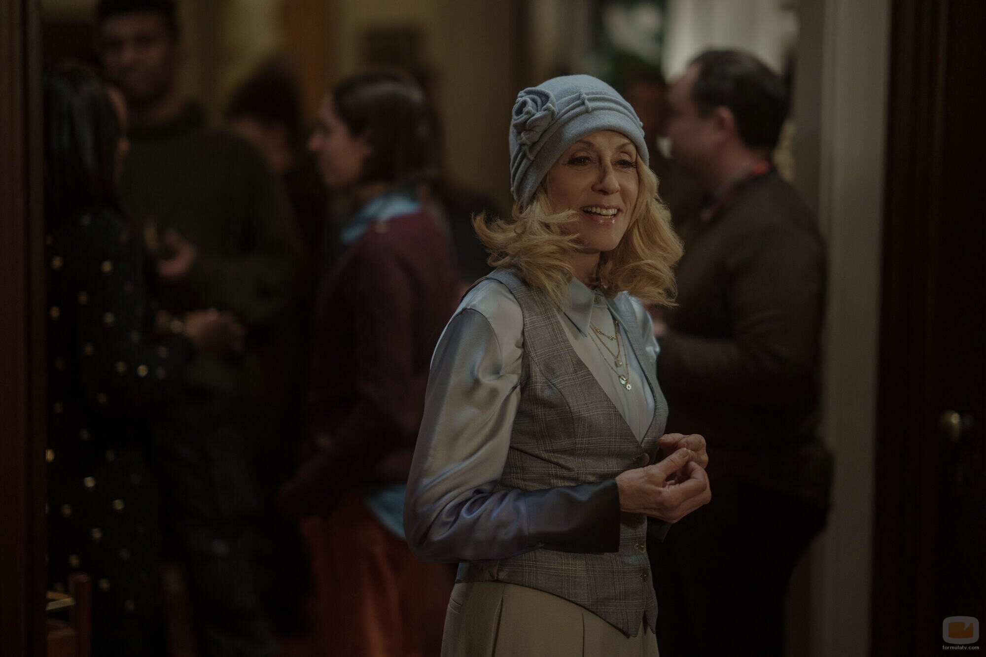 Judith Light en Capítulo 4 titulado 'Símbolos y señales' de 'Before'