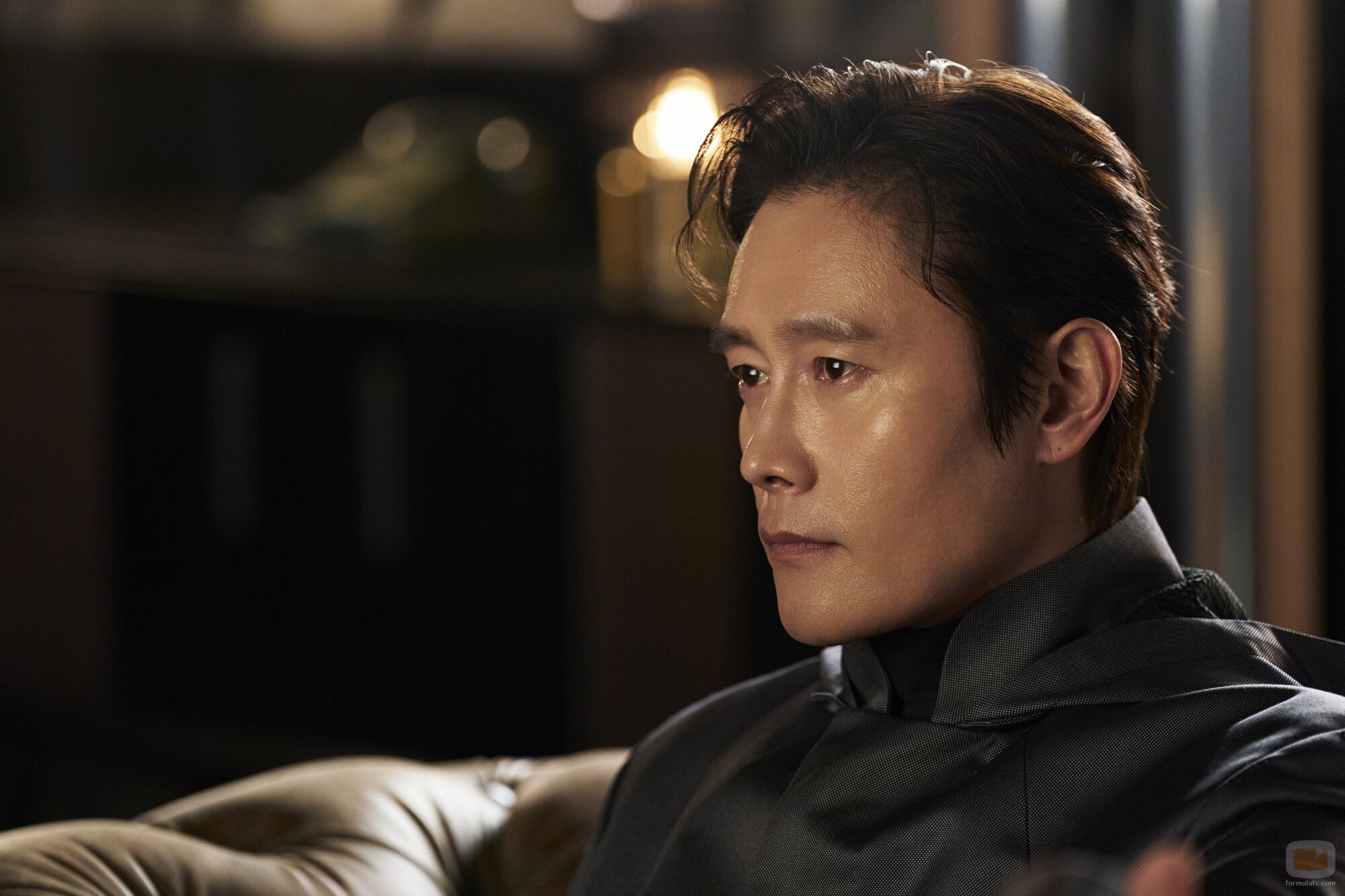 Still de Lee Byung-hun en Capítulo 3 titulado '001' de 'El juego del calamar'