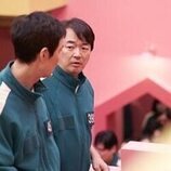 Lee Jung-jae y Lee Seo-hwan en la temporada 2 y el capítulo 03 de 'El juego del calamar'