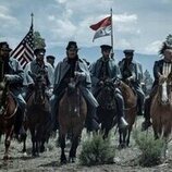 Lucas Neff en 'Episodio 2' de 'Érase una vez el Oeste'