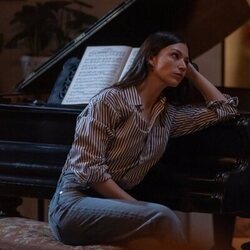 Úrsula Corberó en el 1x09 de 'Chacal'