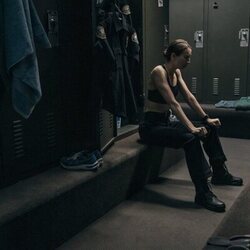 Troian Bellisario en Capítulo 1 titulado 'Piloto' de 'On Call'