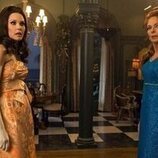 Allison Janney y Leslie Bibb en la temporada 1 y el capítulo 10 de 'Palm Royale'