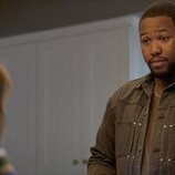 Luke Tennie en el 2x10 de 'Shrinking'