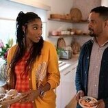Damon Wayans y Jessica Williams en 'Las drogas no funcionan' de 'Shrinking'